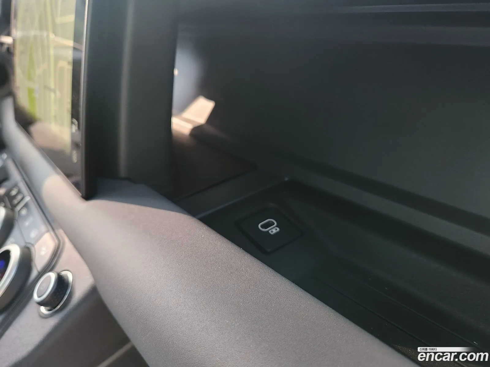 Land Rover Defender 2025 — 2