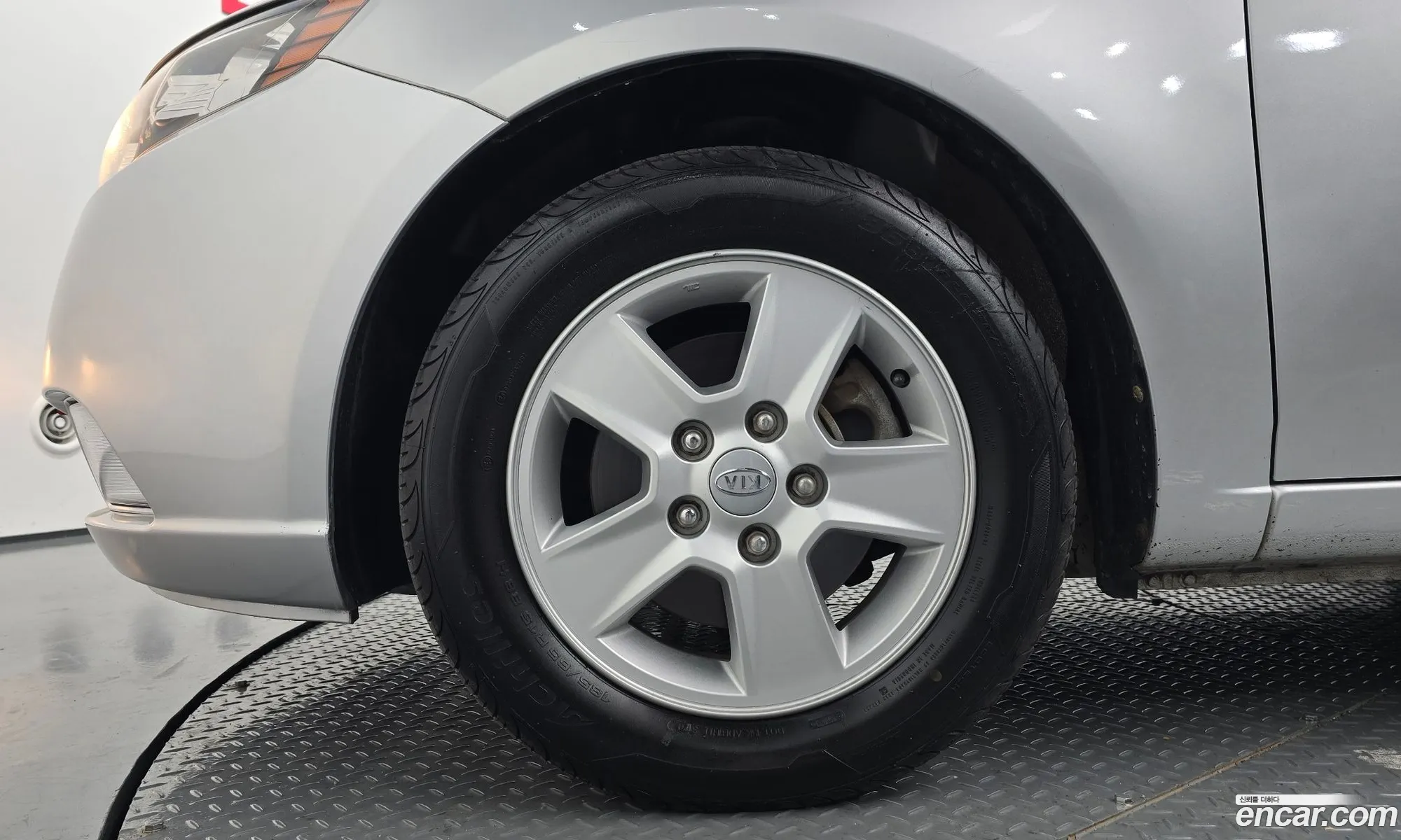 Kia Forte 2012 — 13