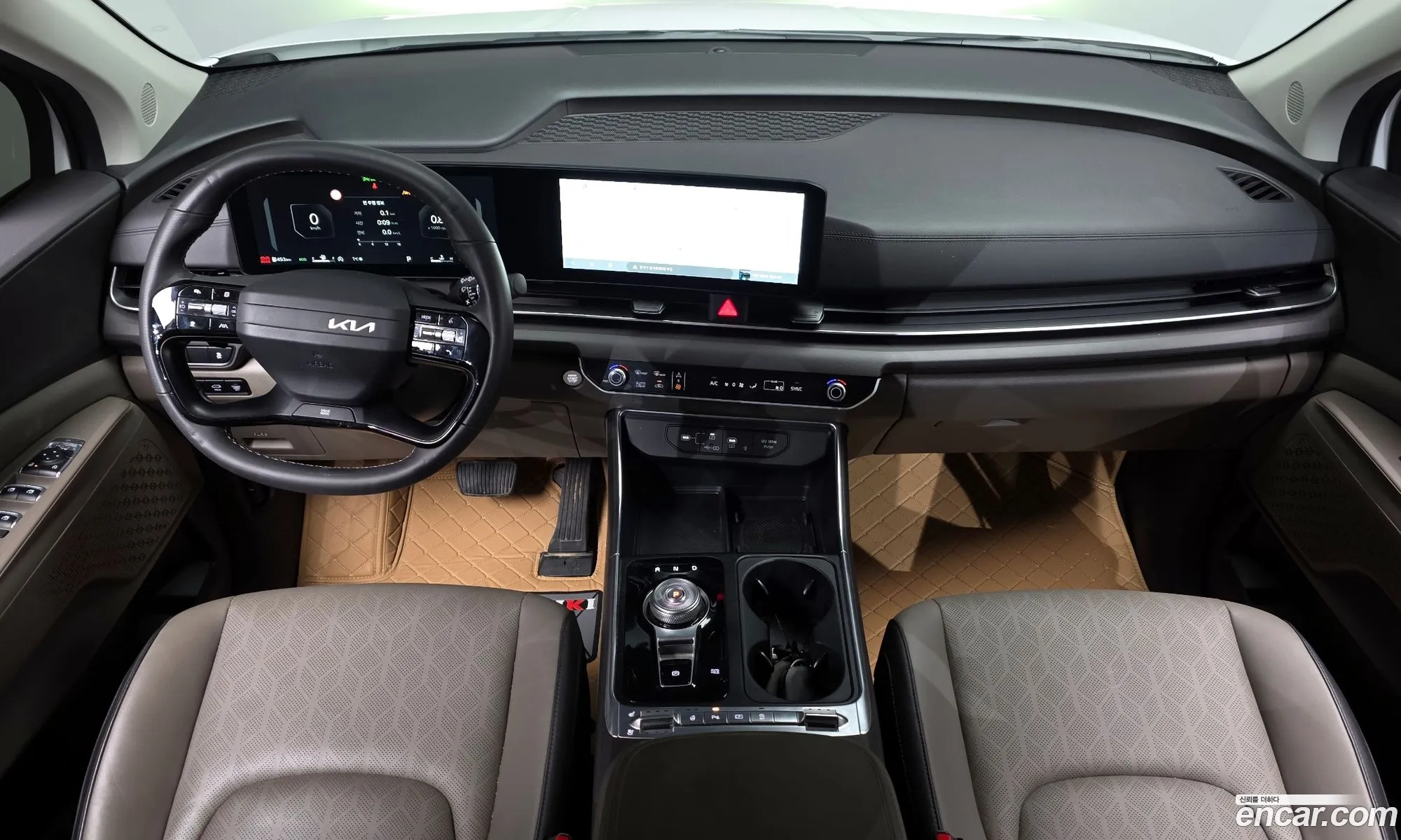 Kia Carnival 2024 — 10