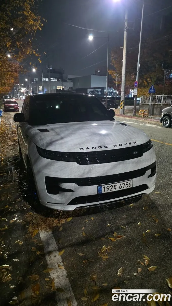 Land Rover Range Rover Sport 2023 — 16