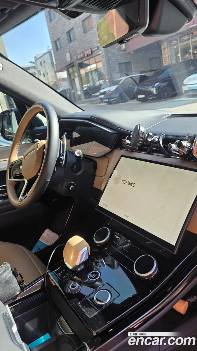 Land Rover Range Rover Sport 2023 — 2
