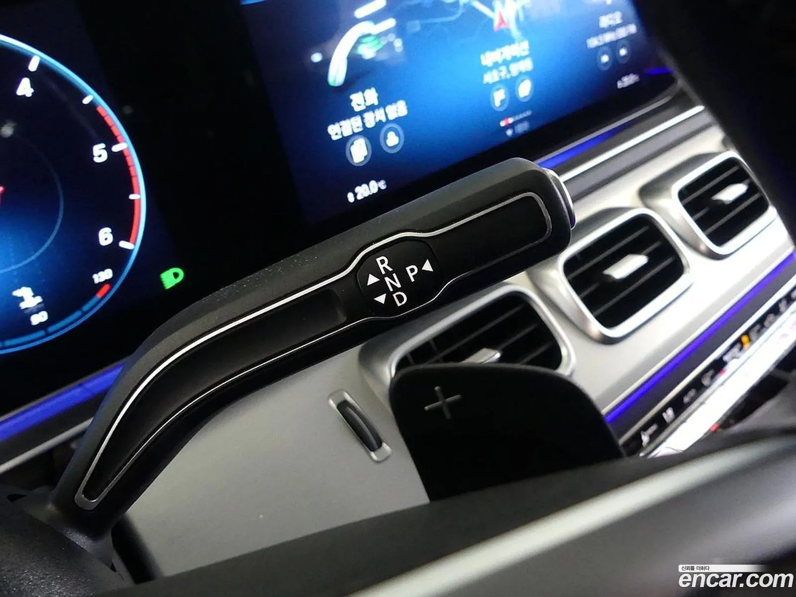 Mercedes-Benz GLE-Class W167 2019 — 15
