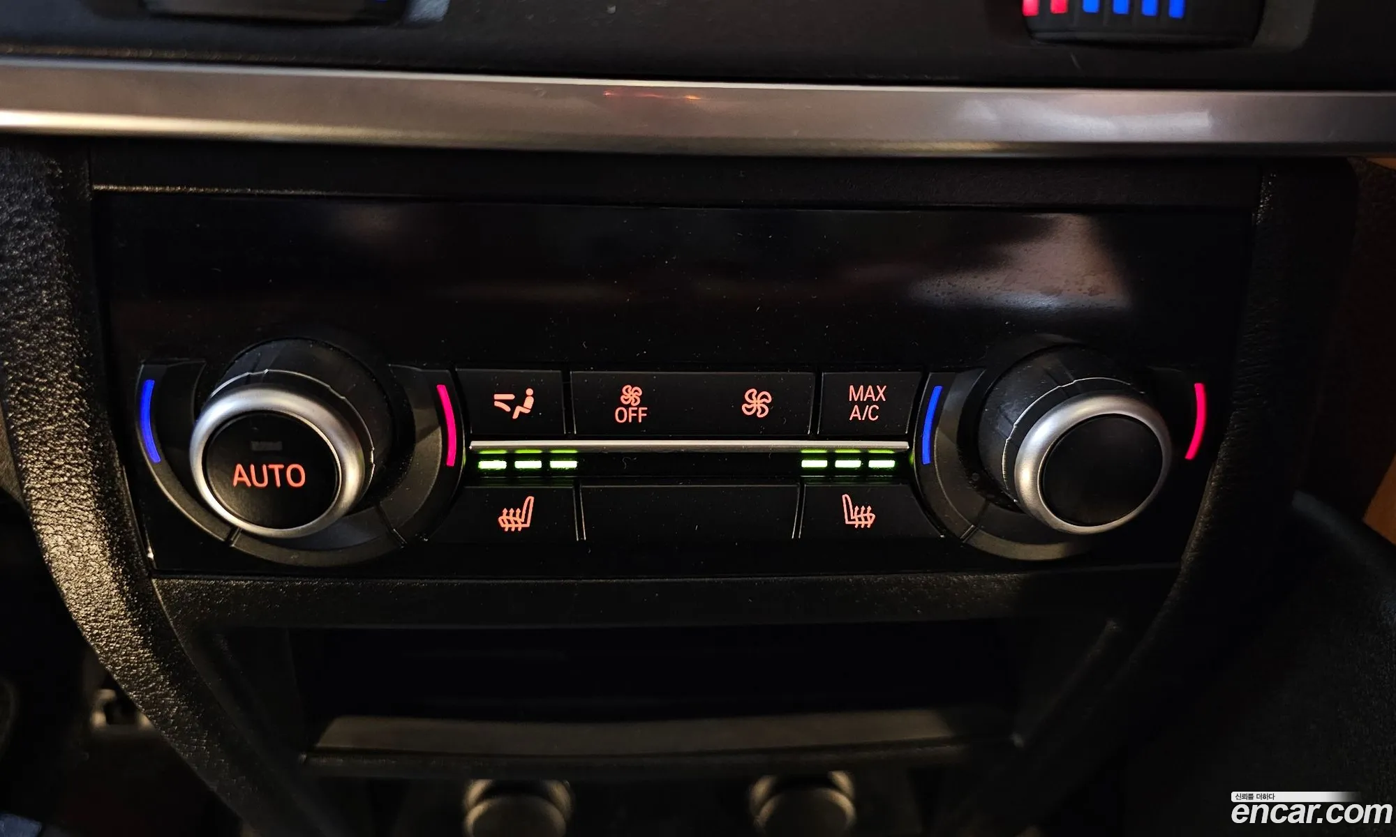 BMW X6 2018 WBAKV2109J0Z82209 — 12