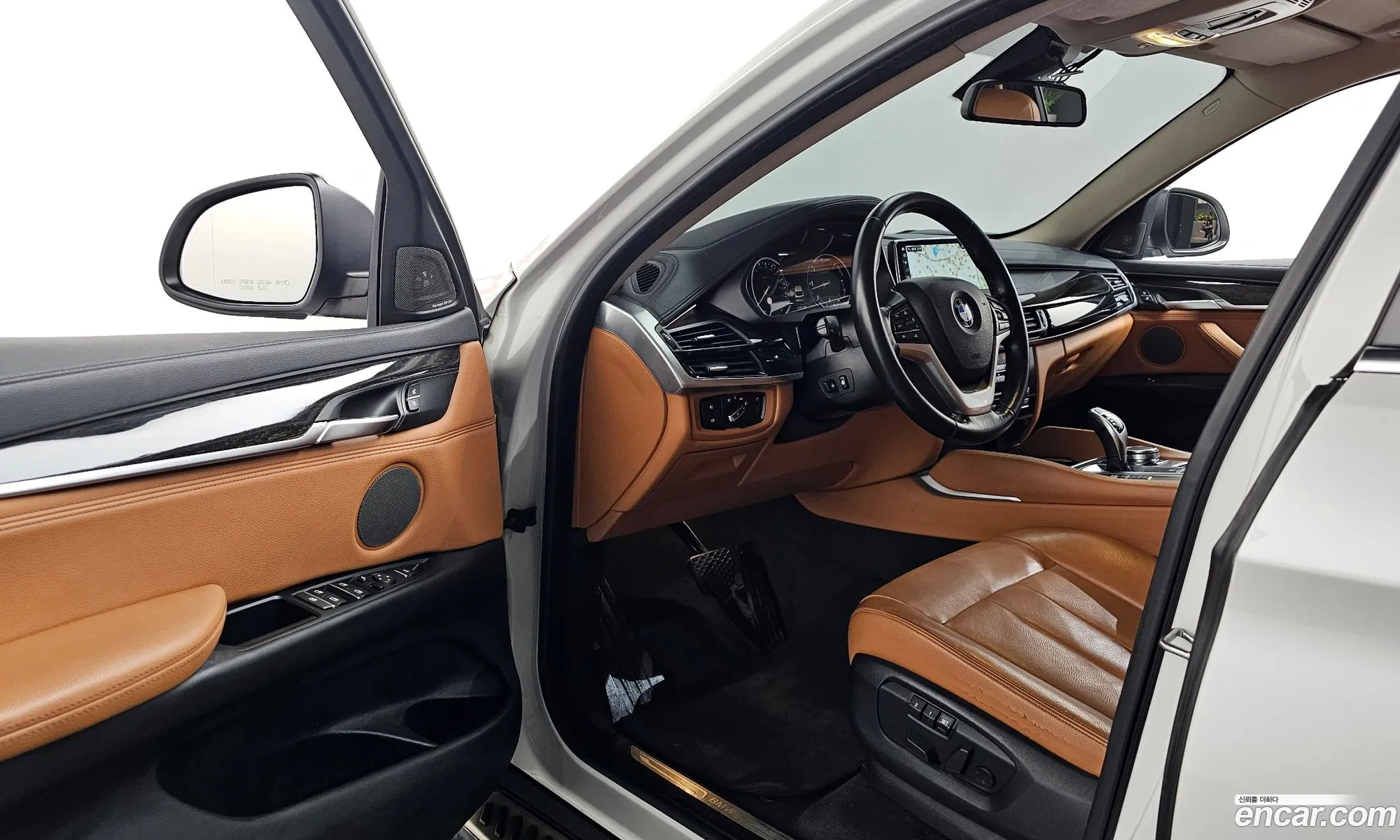 BMW X6 2018 WBAKV2109J0Z82209 — 9