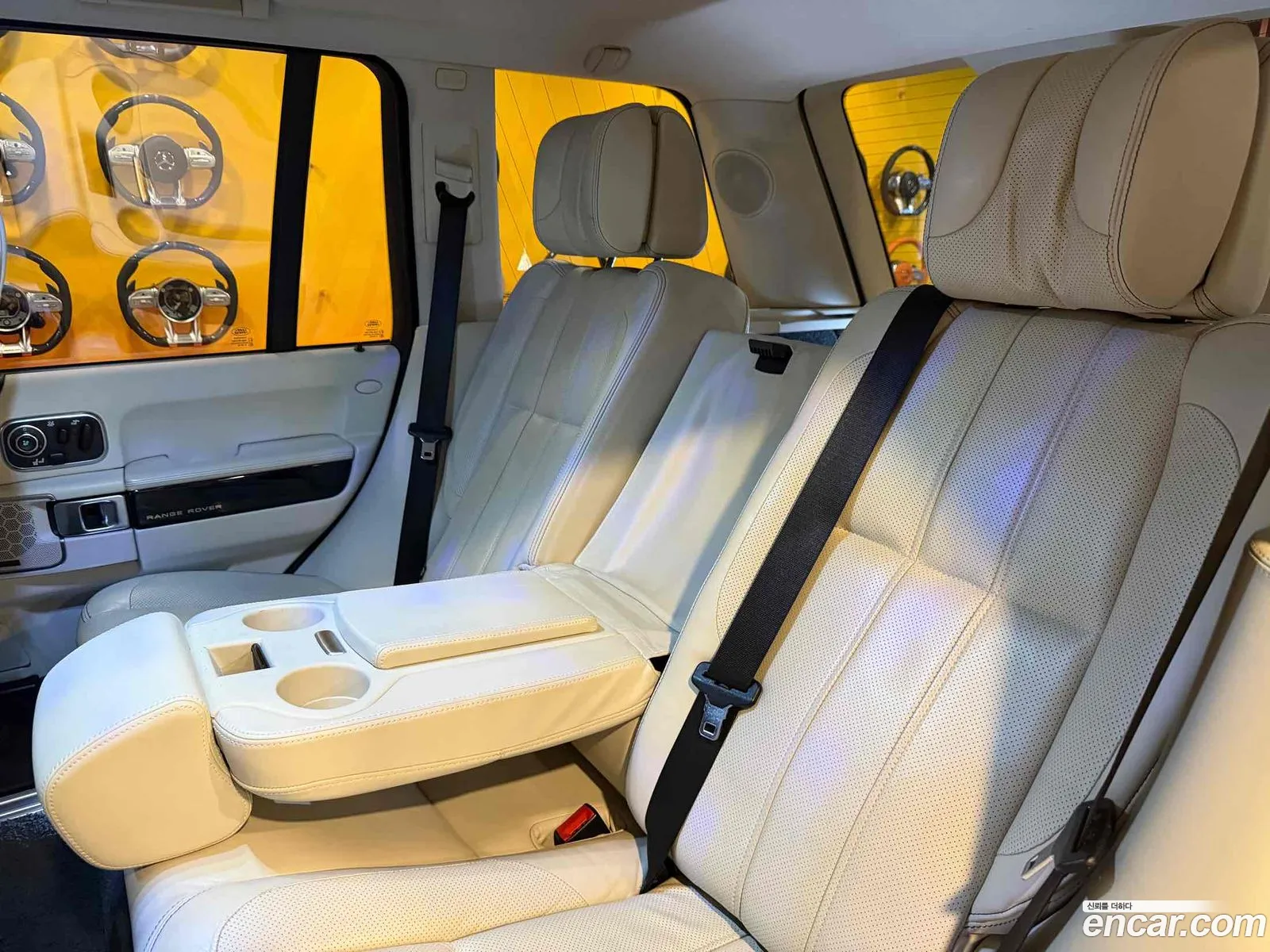 Land Rover Range Rover 2012 — 2
