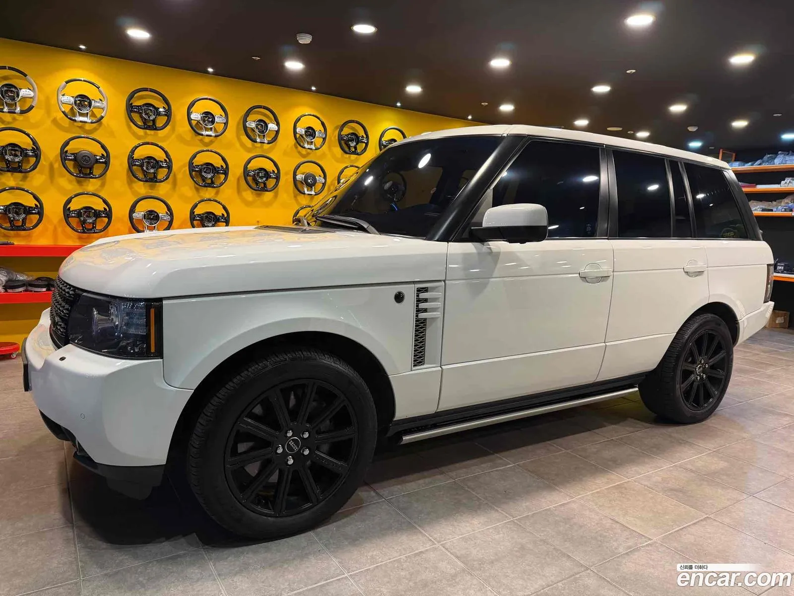Land Rover Range Rover 2012 — 15