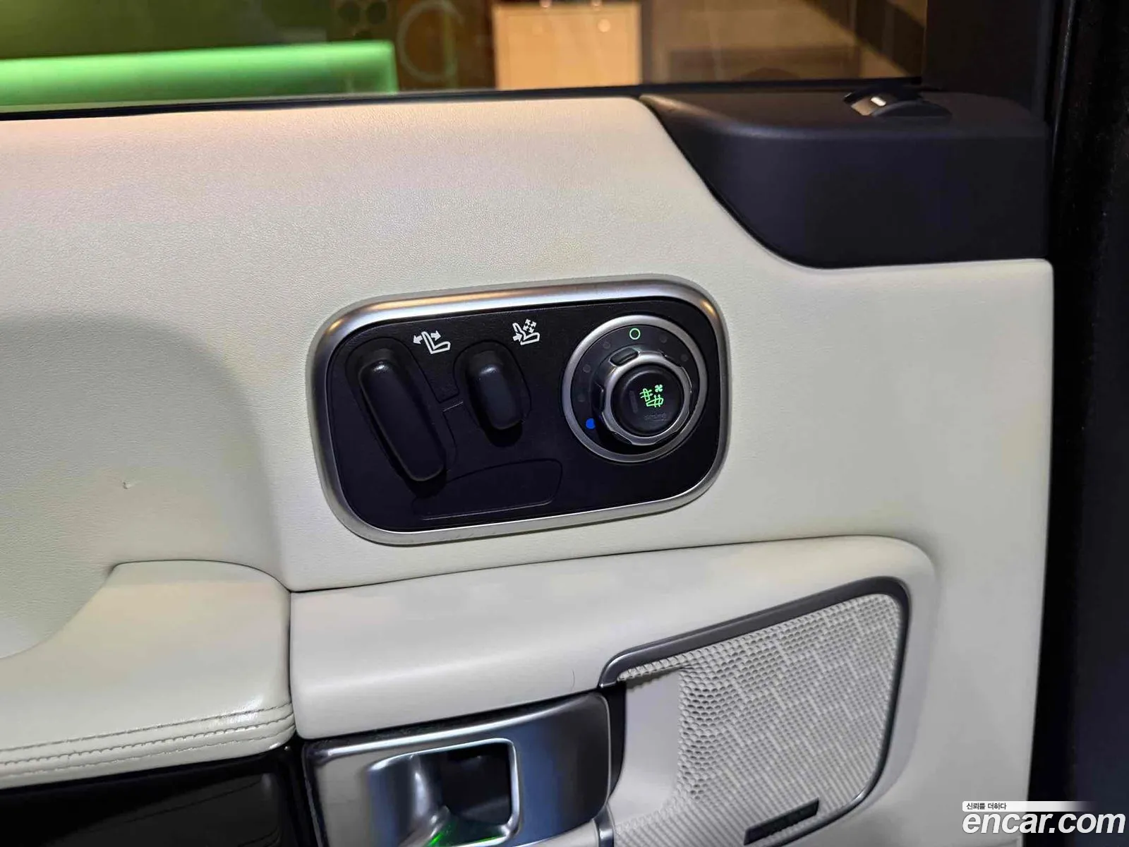 Land Rover Range Rover 2012 — 19