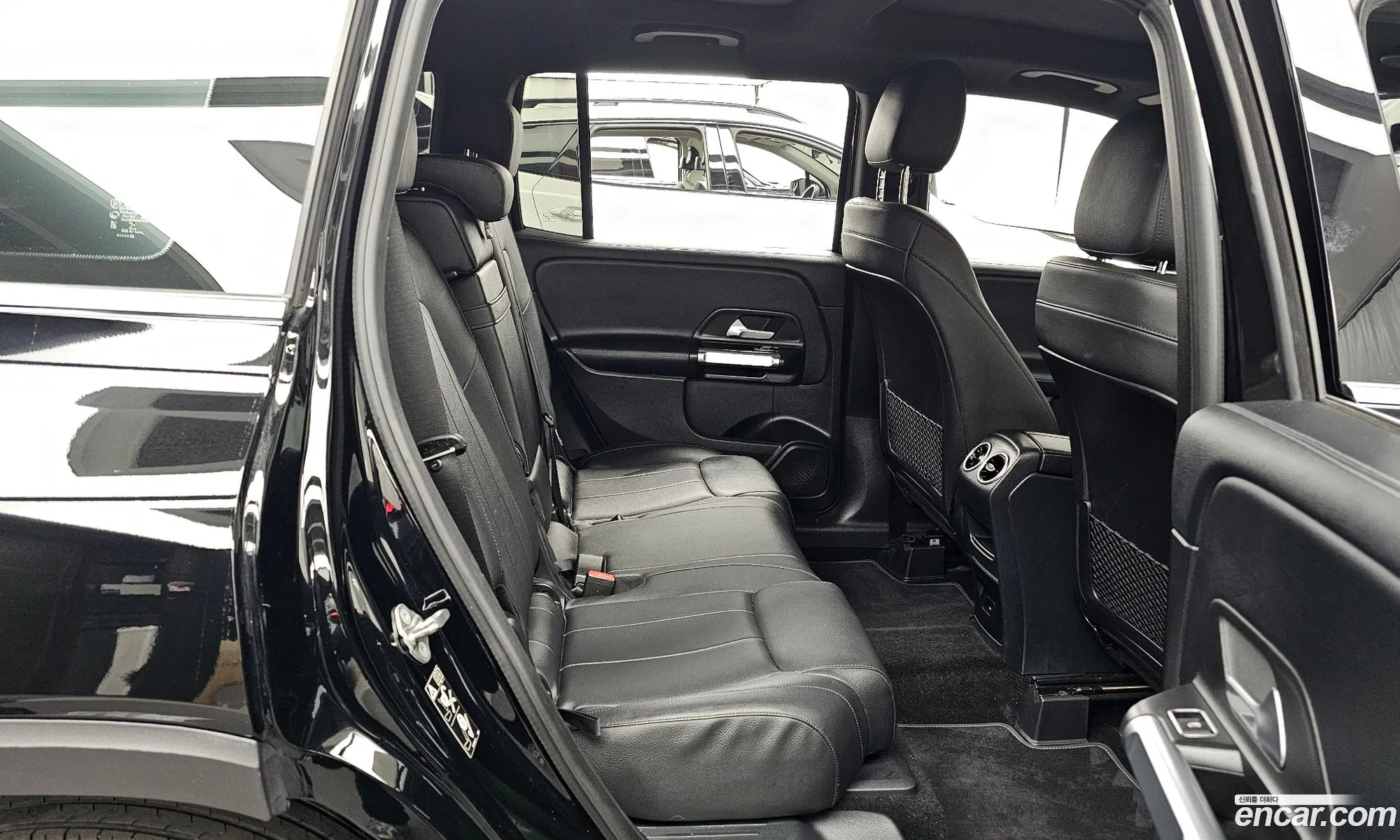 Mercedes-Benz GLB-Class X247 2021 — 20