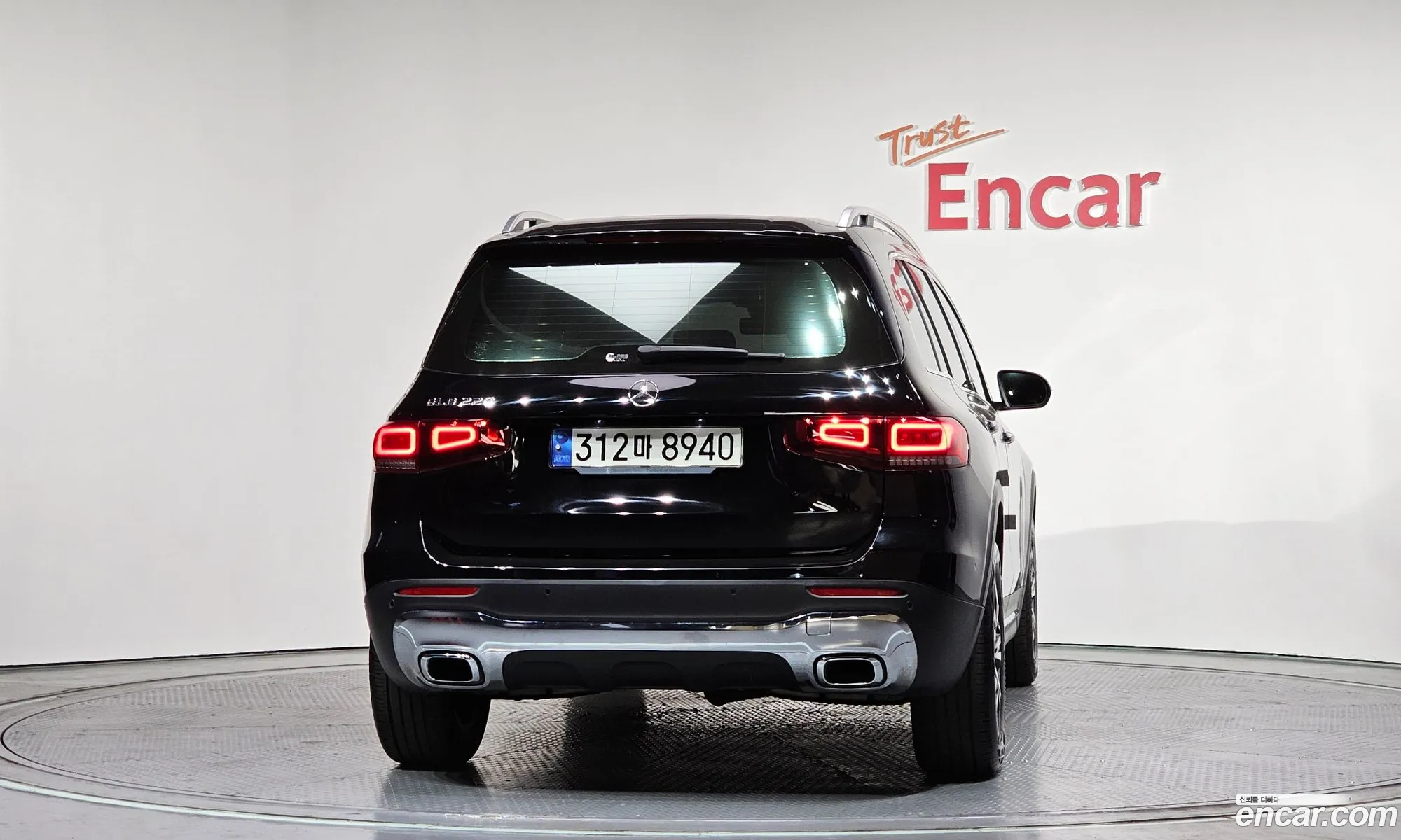 Mercedes-Benz GLB-Class X247 2021 — 18