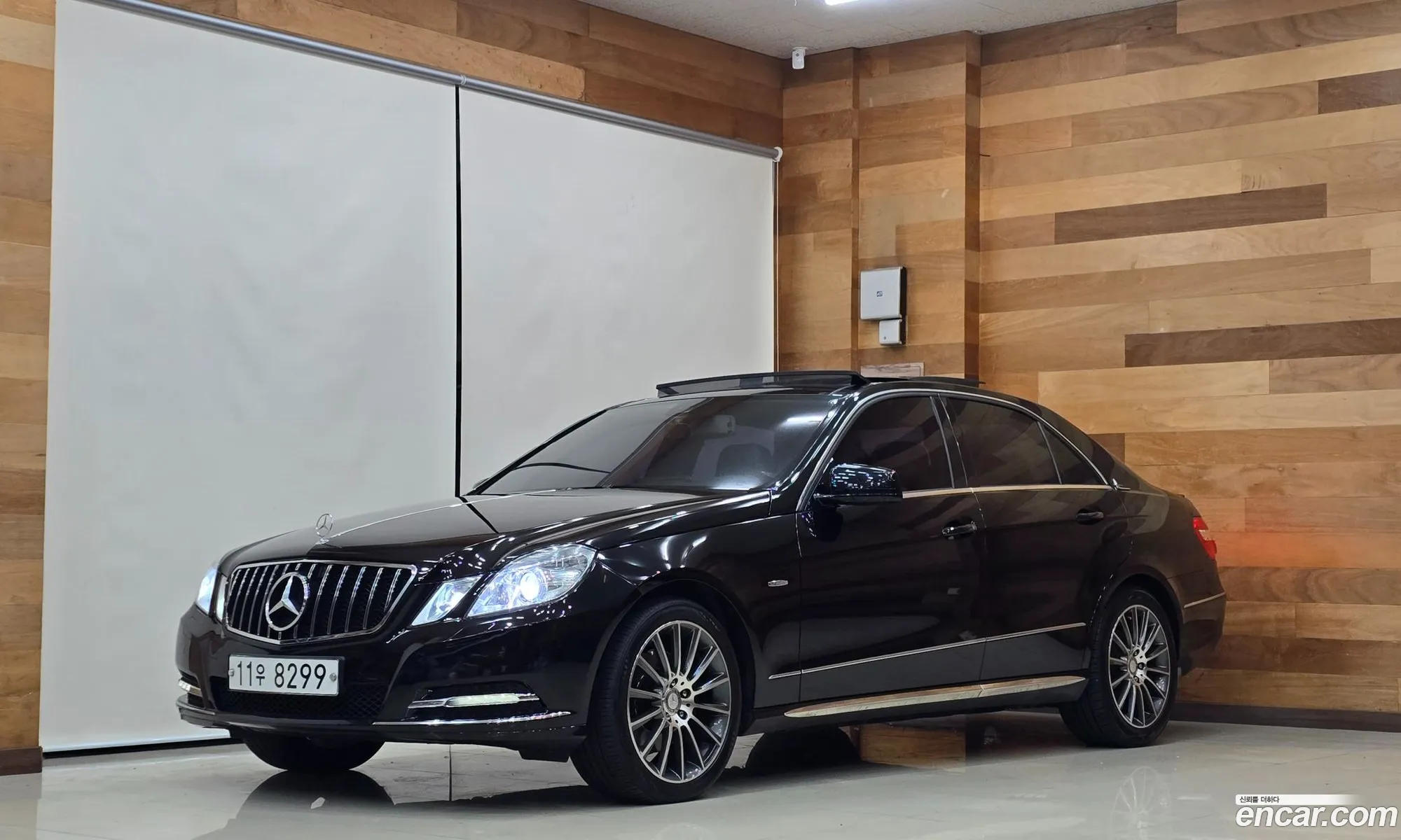 Mercedes-Benz E-Class W212 2012 — 15
