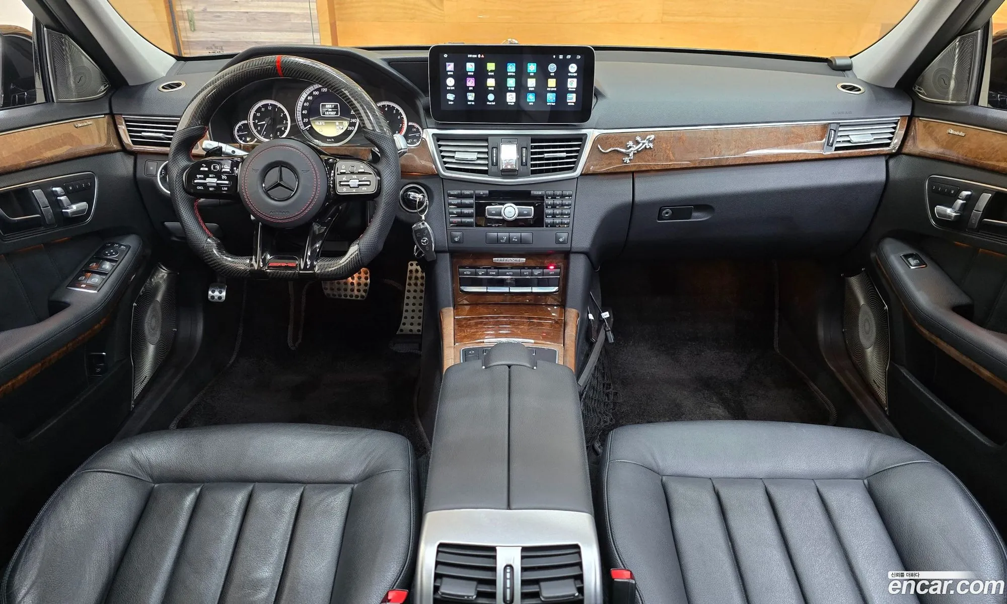 Mercedes-Benz E-Class W212 2012 — 16