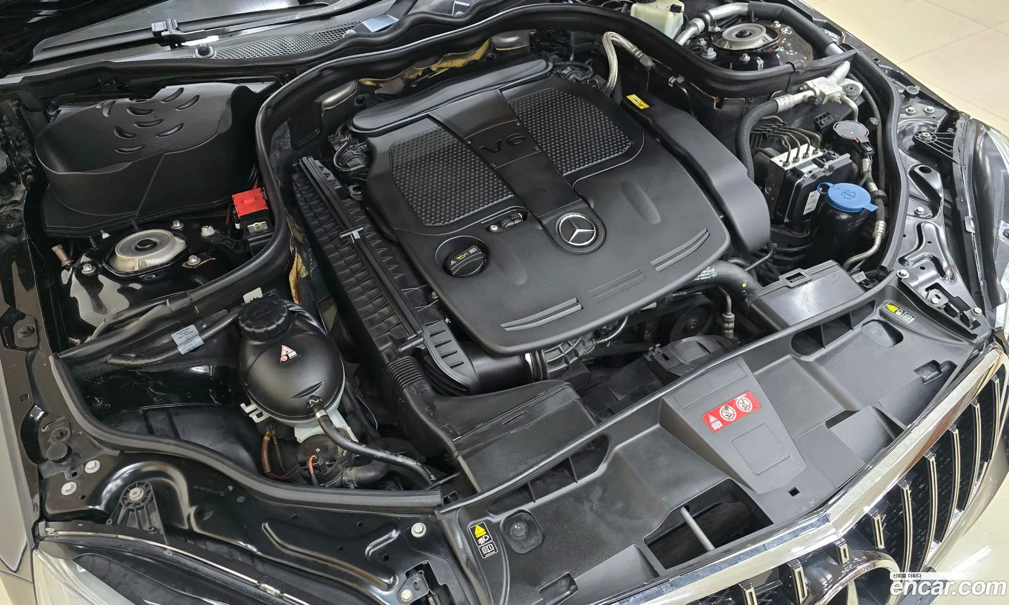Mercedes-Benz E-Class W212 2012 — 10