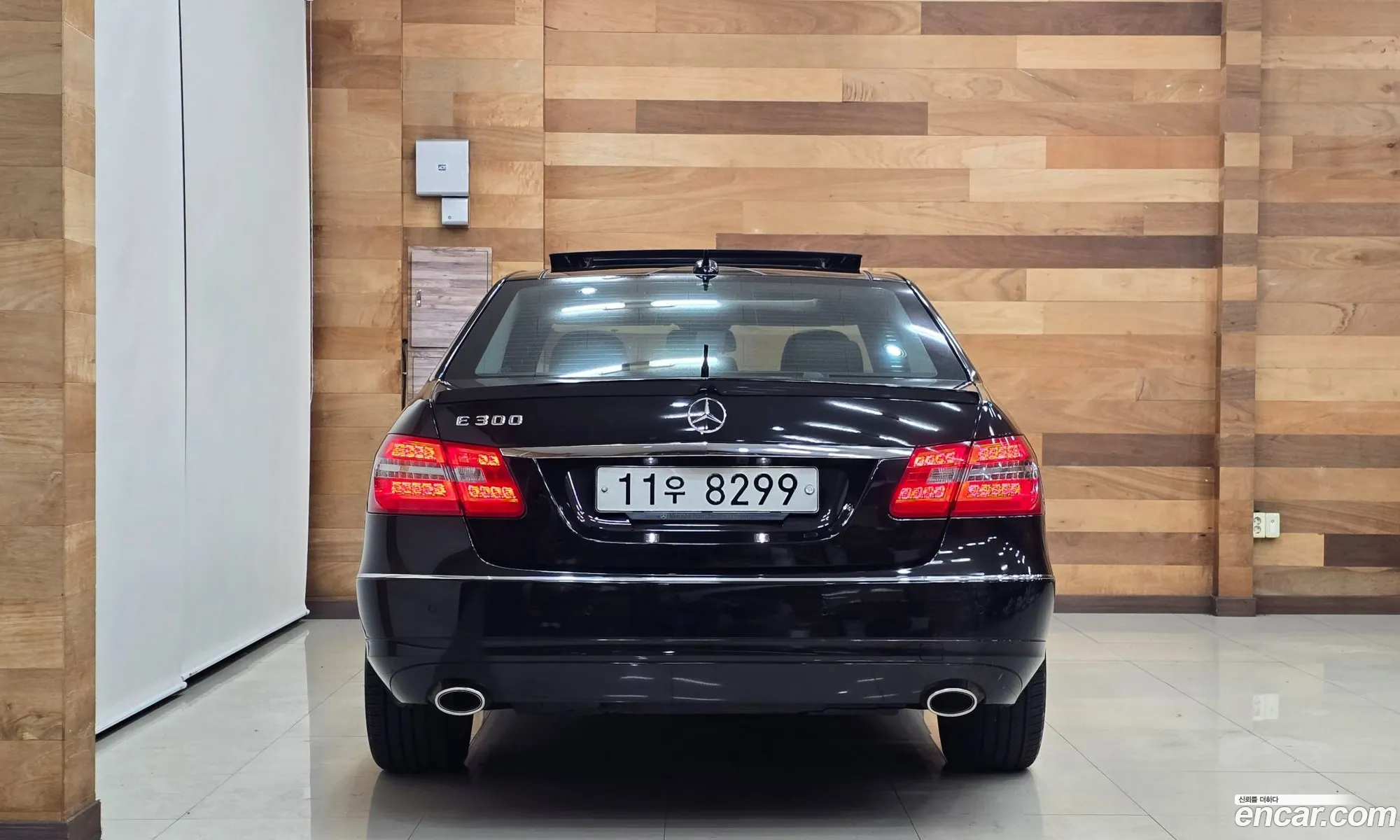 Mercedes-Benz E-Class W212 2012 — 11