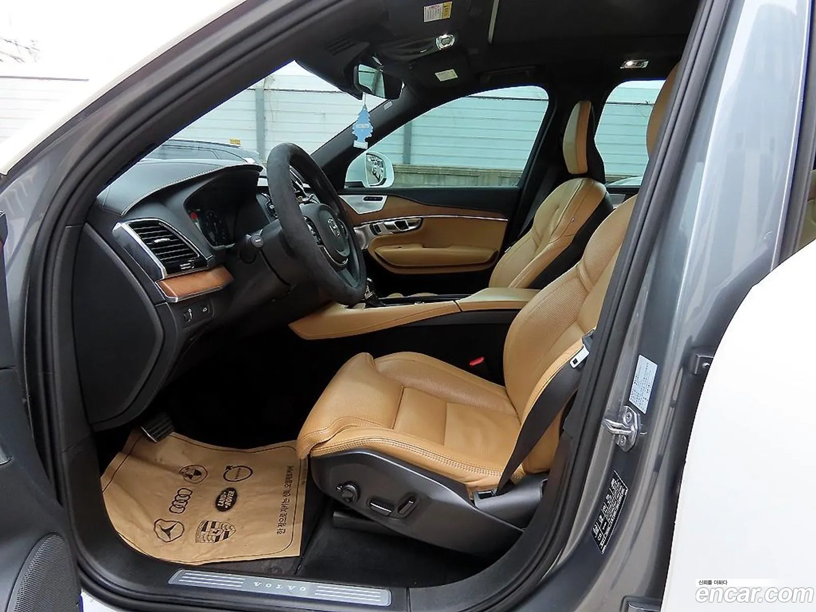 Volvo XC90 2019 — 6