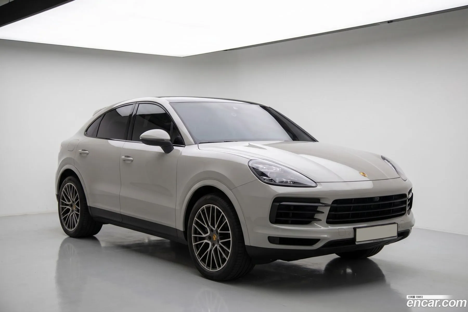 Porsche Cayenne 2020 — 19