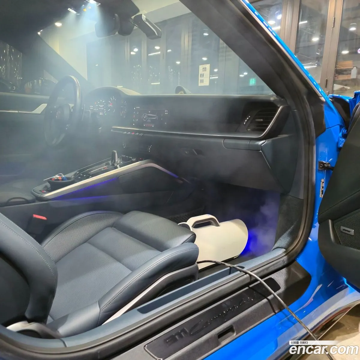 Porsche 911 2022 — 17