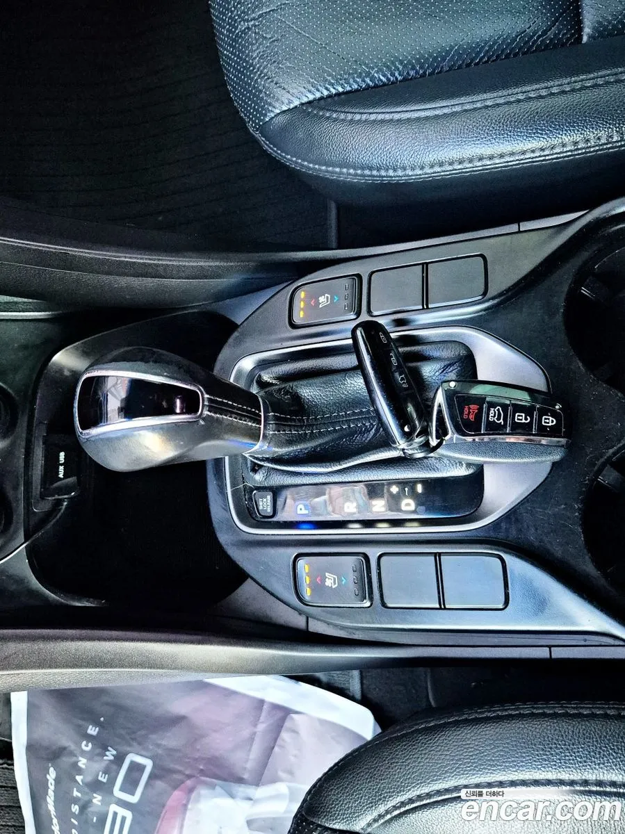 Hyundai Santa Fe DM 2015 — 12