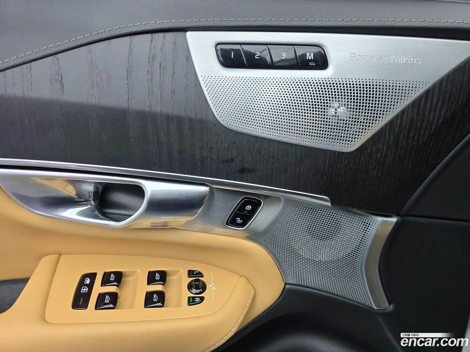 Volvo XC90 2025 — 11