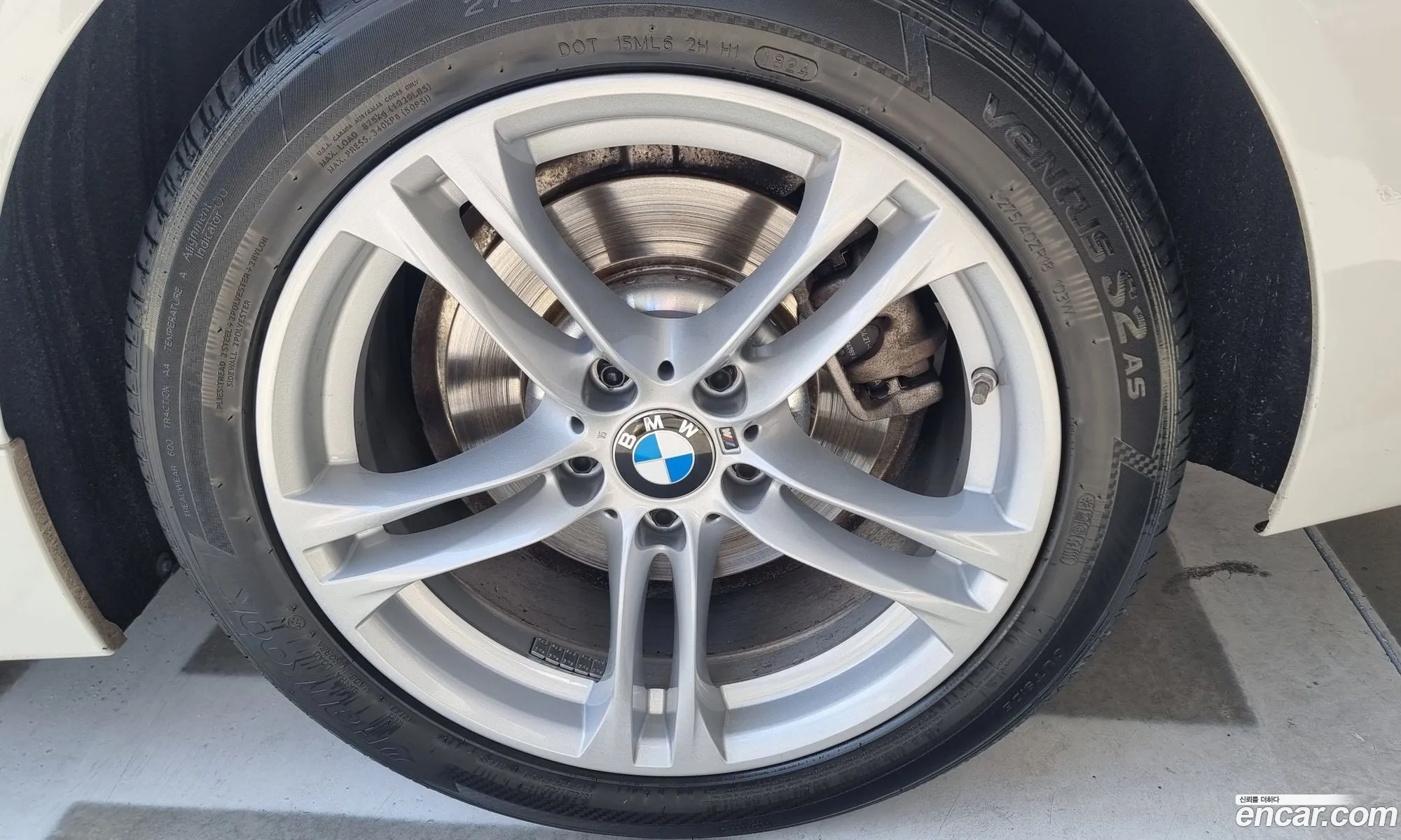 BMW 5 Series 2016 — 15