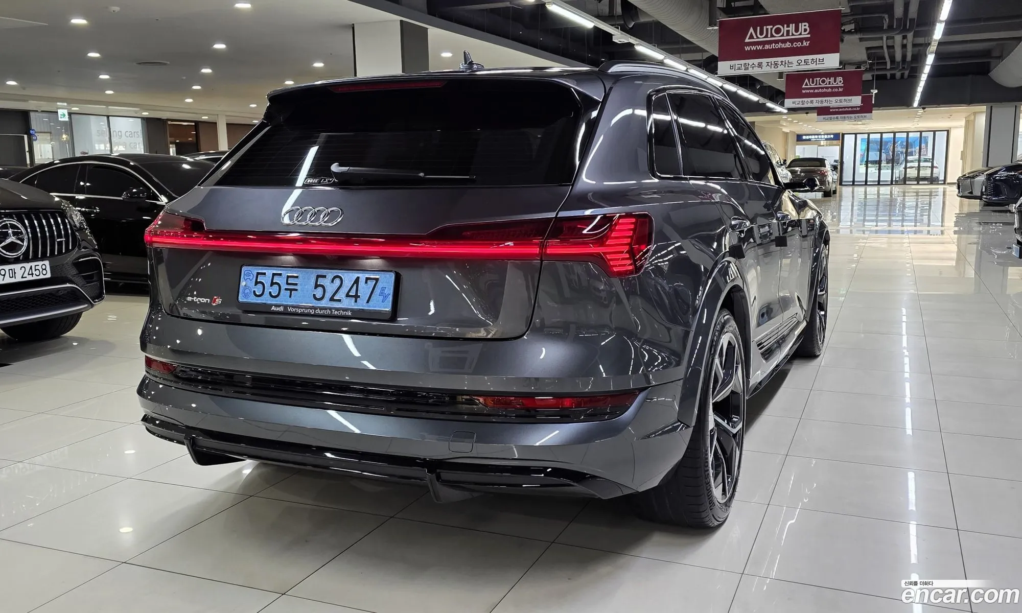 Audi e-tron 2022 — 19