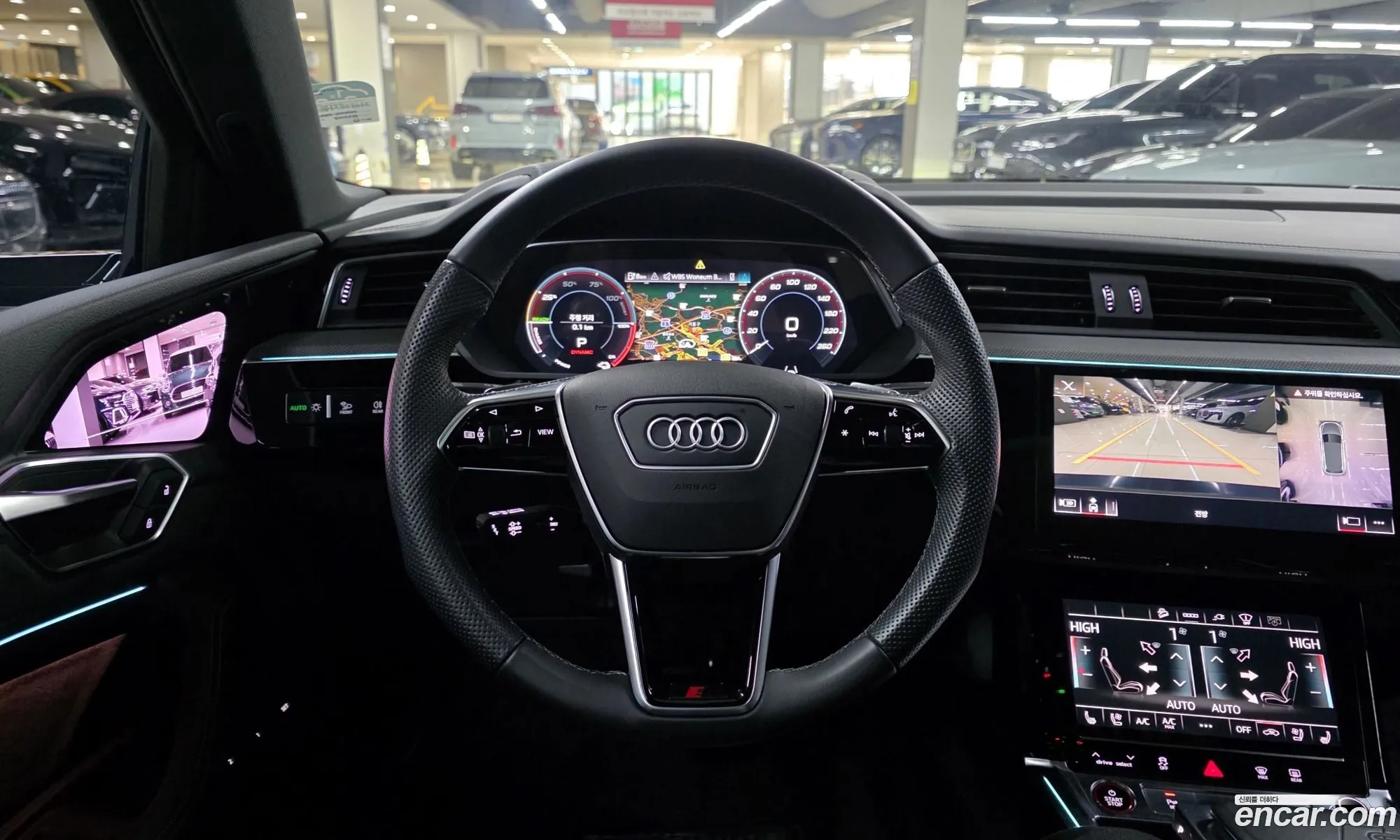 Audi e-tron 2022 — 15