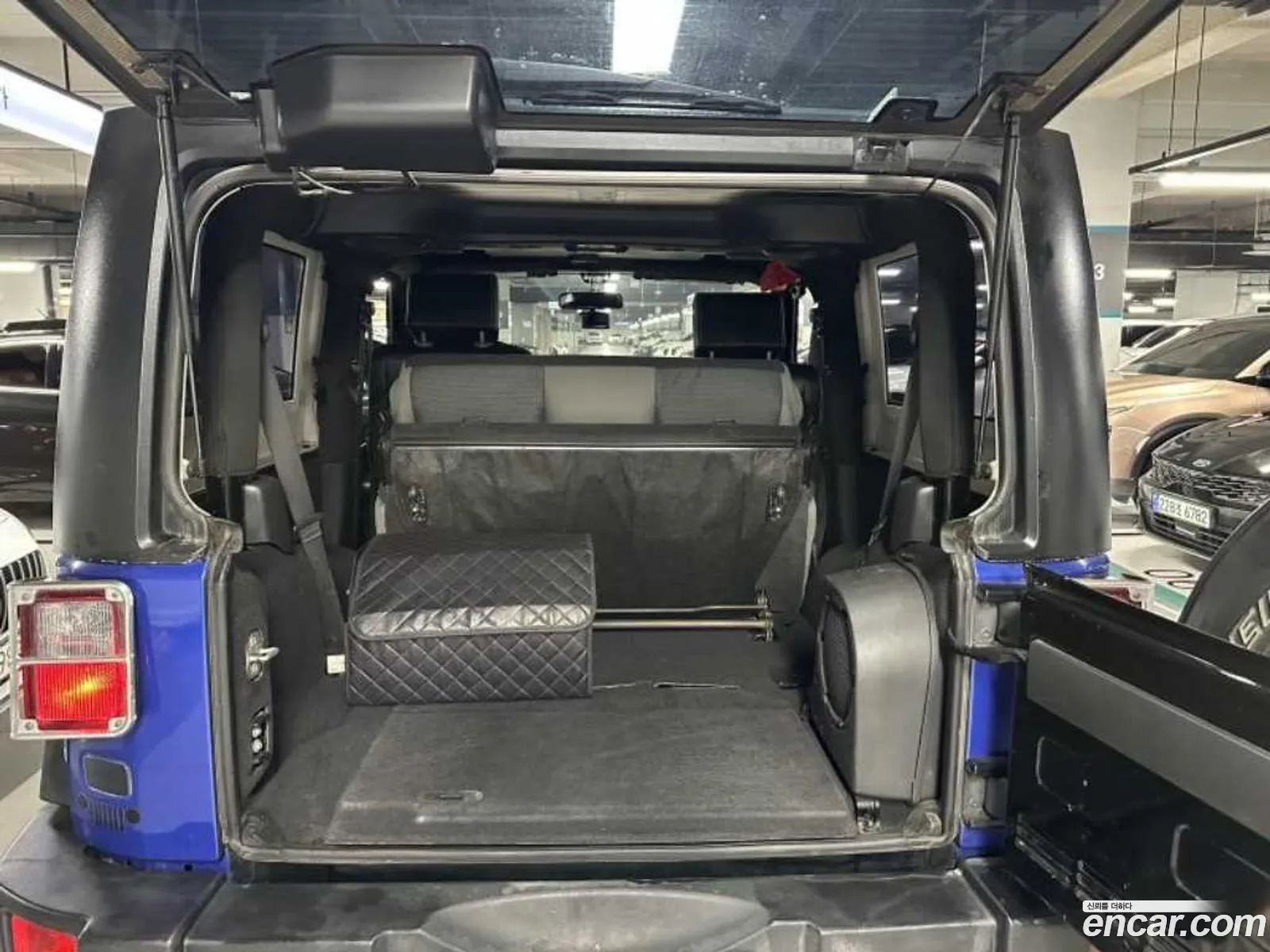 Jeep Wrangler 2010 — 2