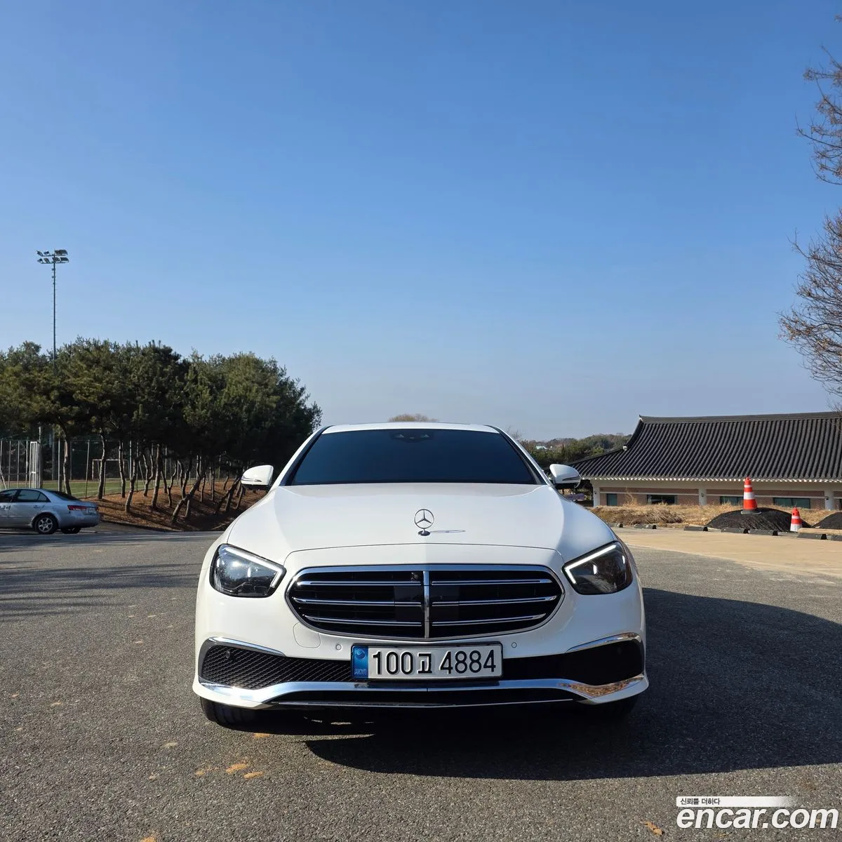 Mercedes-Benz E-Class W213 2022 — 13