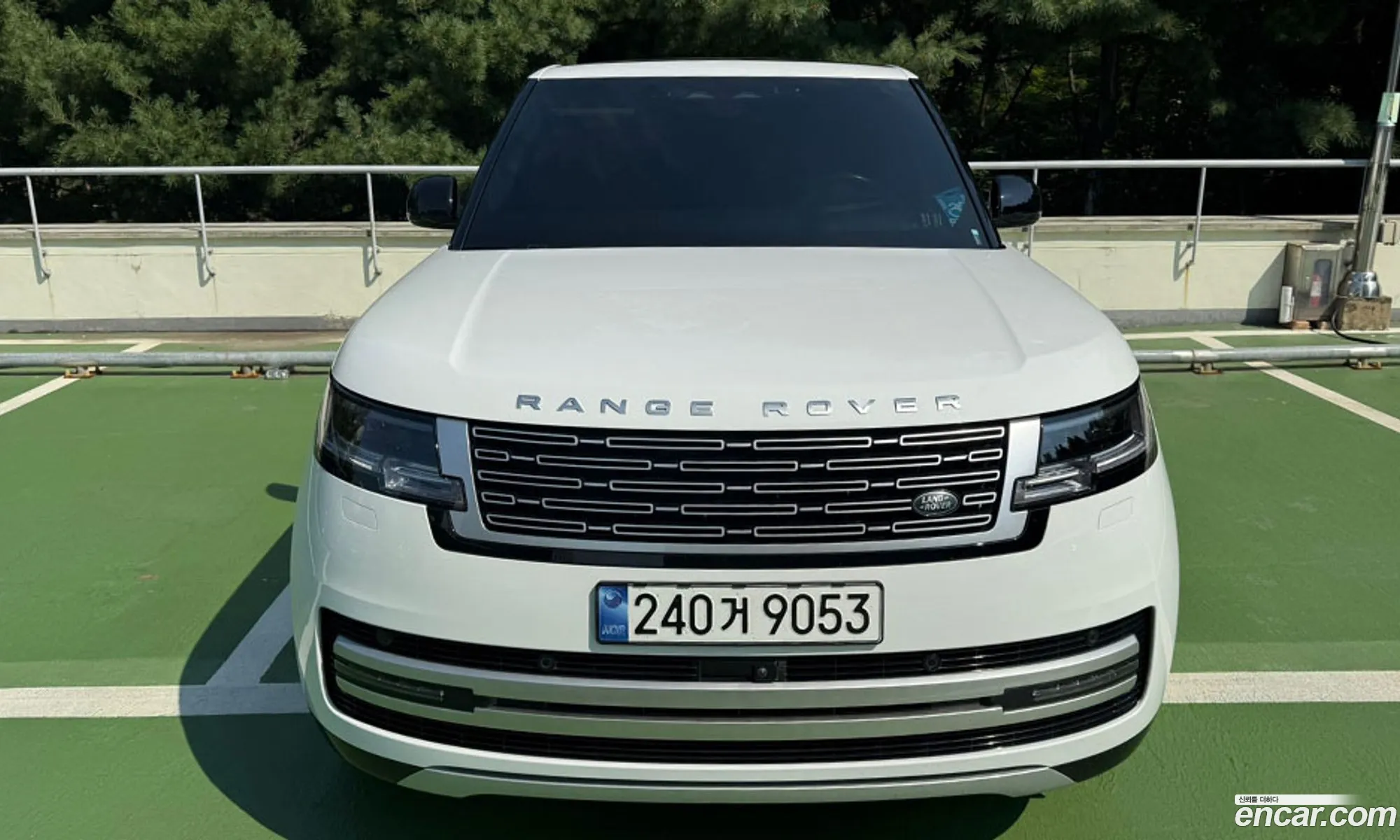 Land Rover Range Rover 2024 — 20