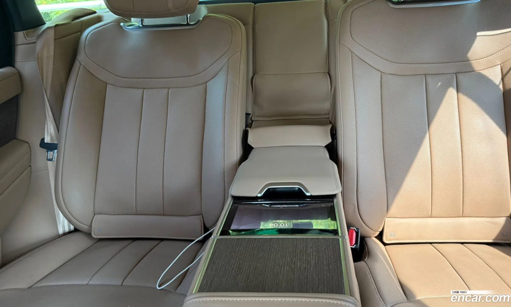 Land Rover Range Rover 2024 — 16
