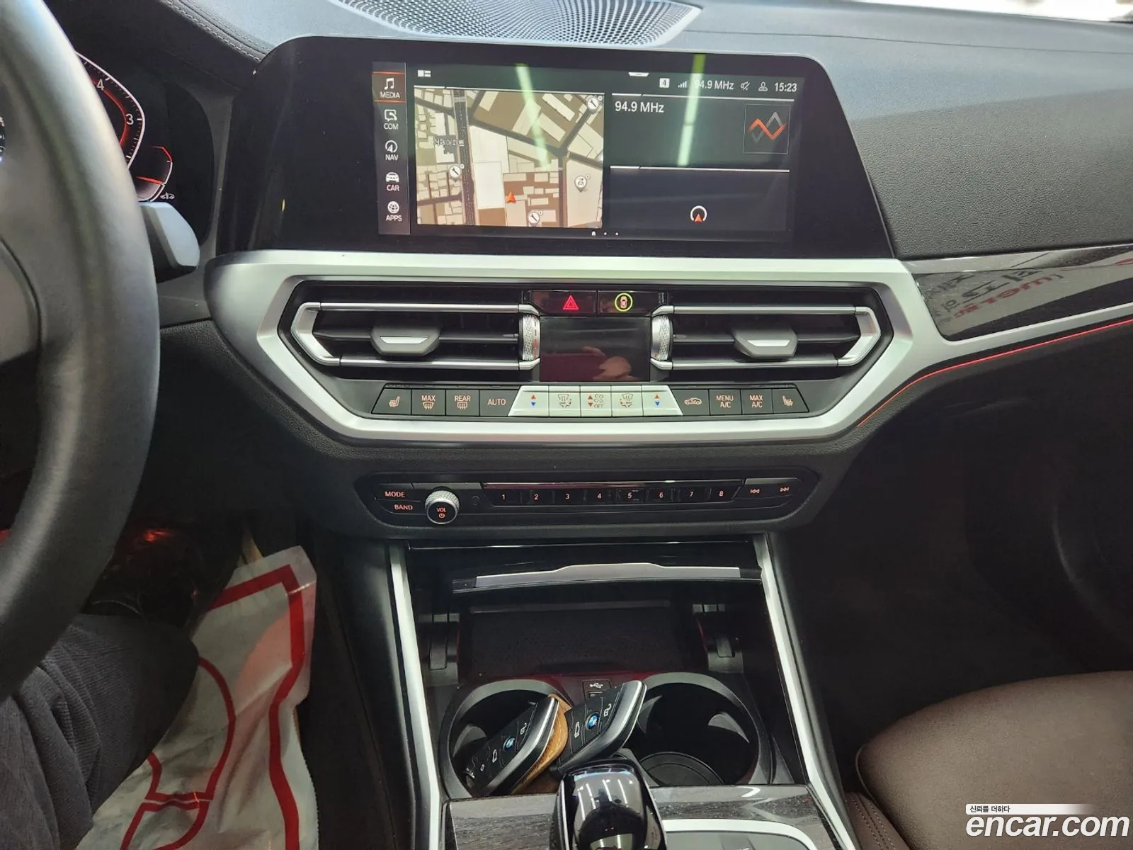 BMW 3 Series 2021 — 11