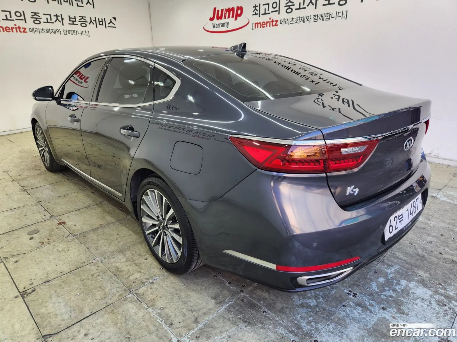 Kia K7 2018 — 2