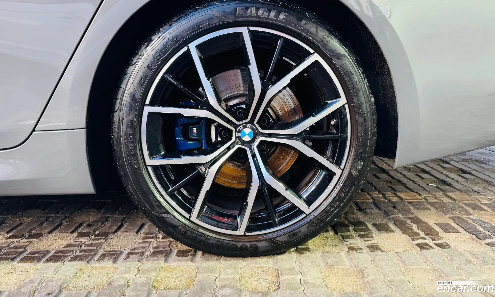 BMW 5 Series 2022 — 20