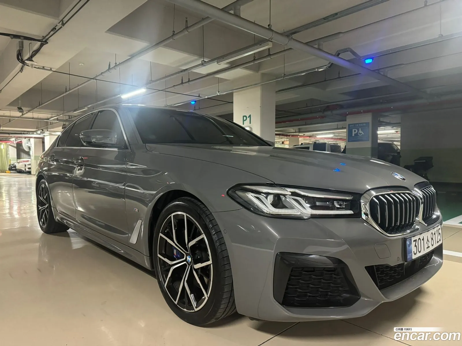 BMW 5 Series 2022 — 9