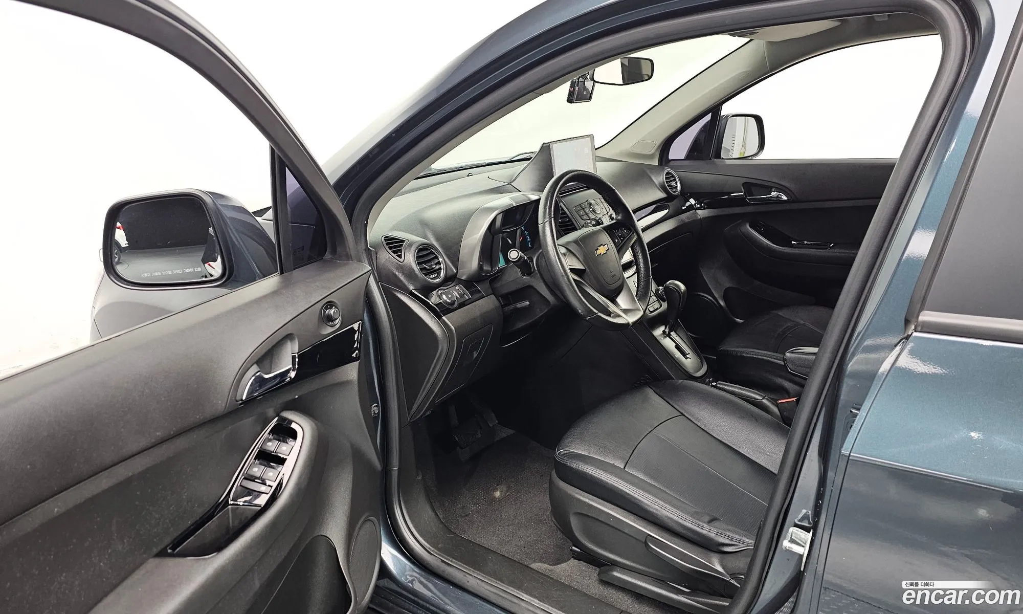 Chevrolet (GM Daewoo) Orlando 2017 — 16