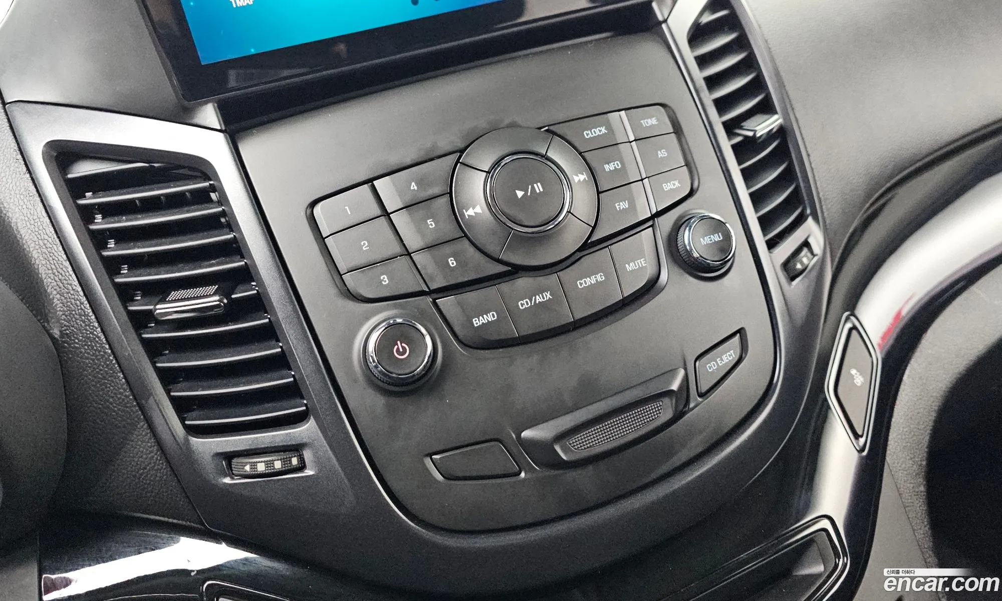 Chevrolet (GM Daewoo) Orlando 2017 — 15
