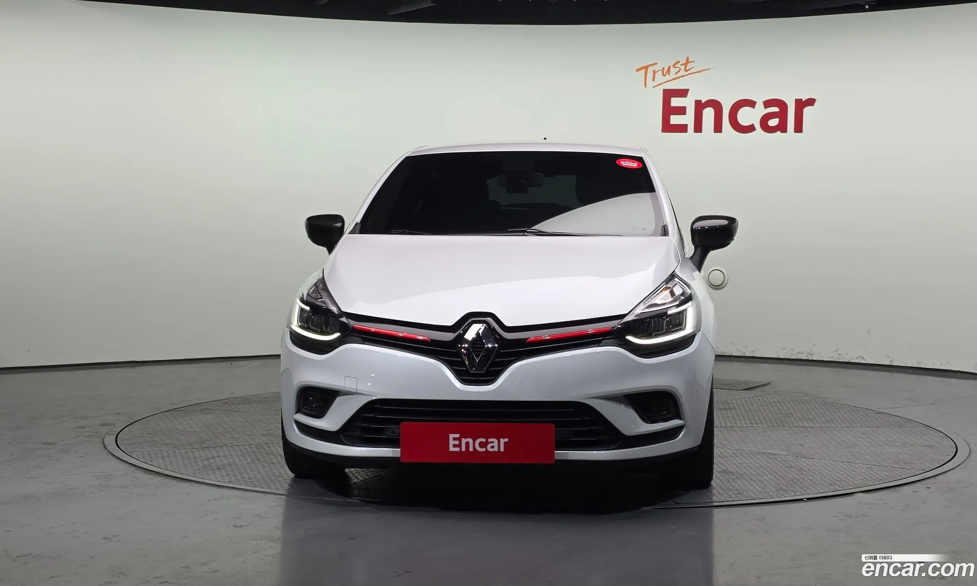 Renault Korea (Samsung) Clio 2019 — 17