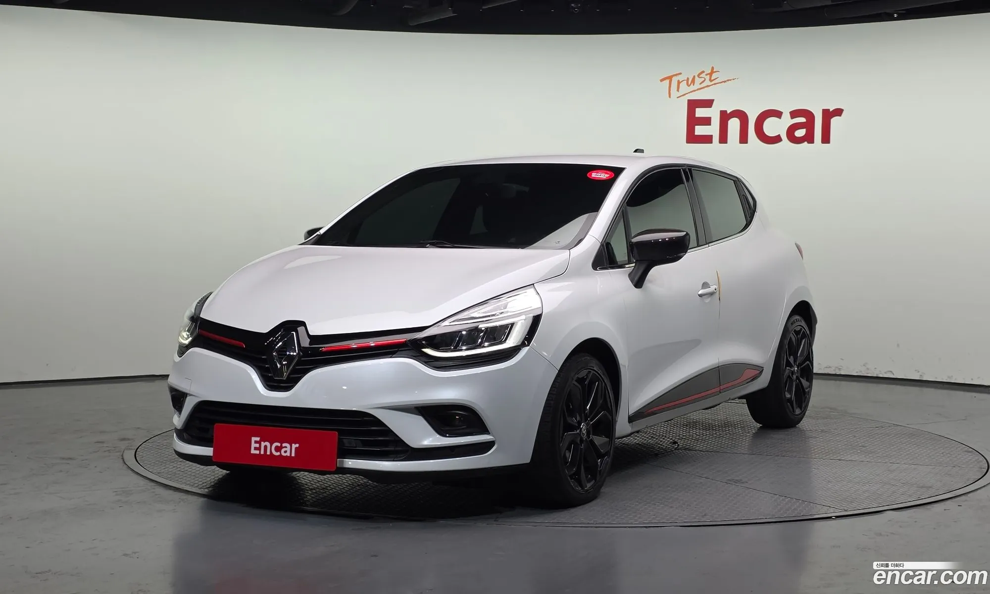 Renault Korea (Samsung) Clio 2019 — 11