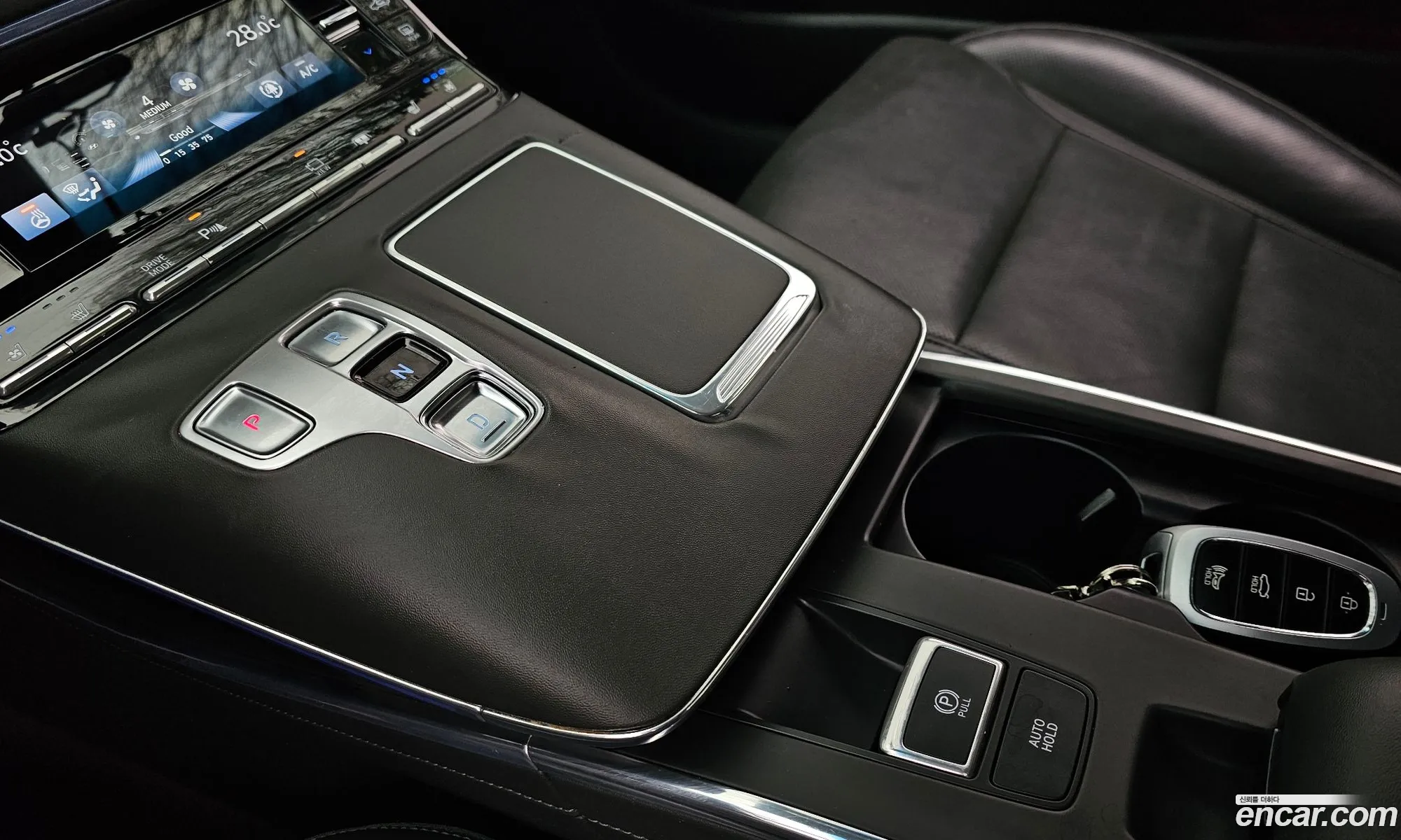 Hyundai Grandeur IG 2020 — 17