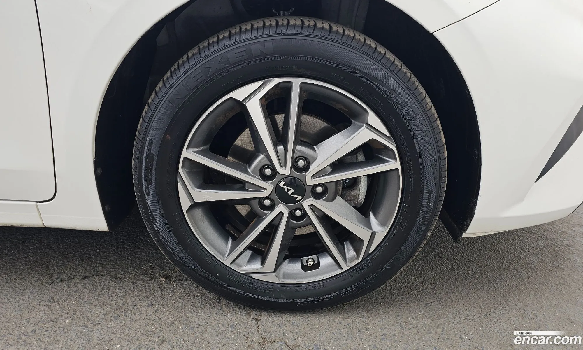 Kia K3 2021 — 6