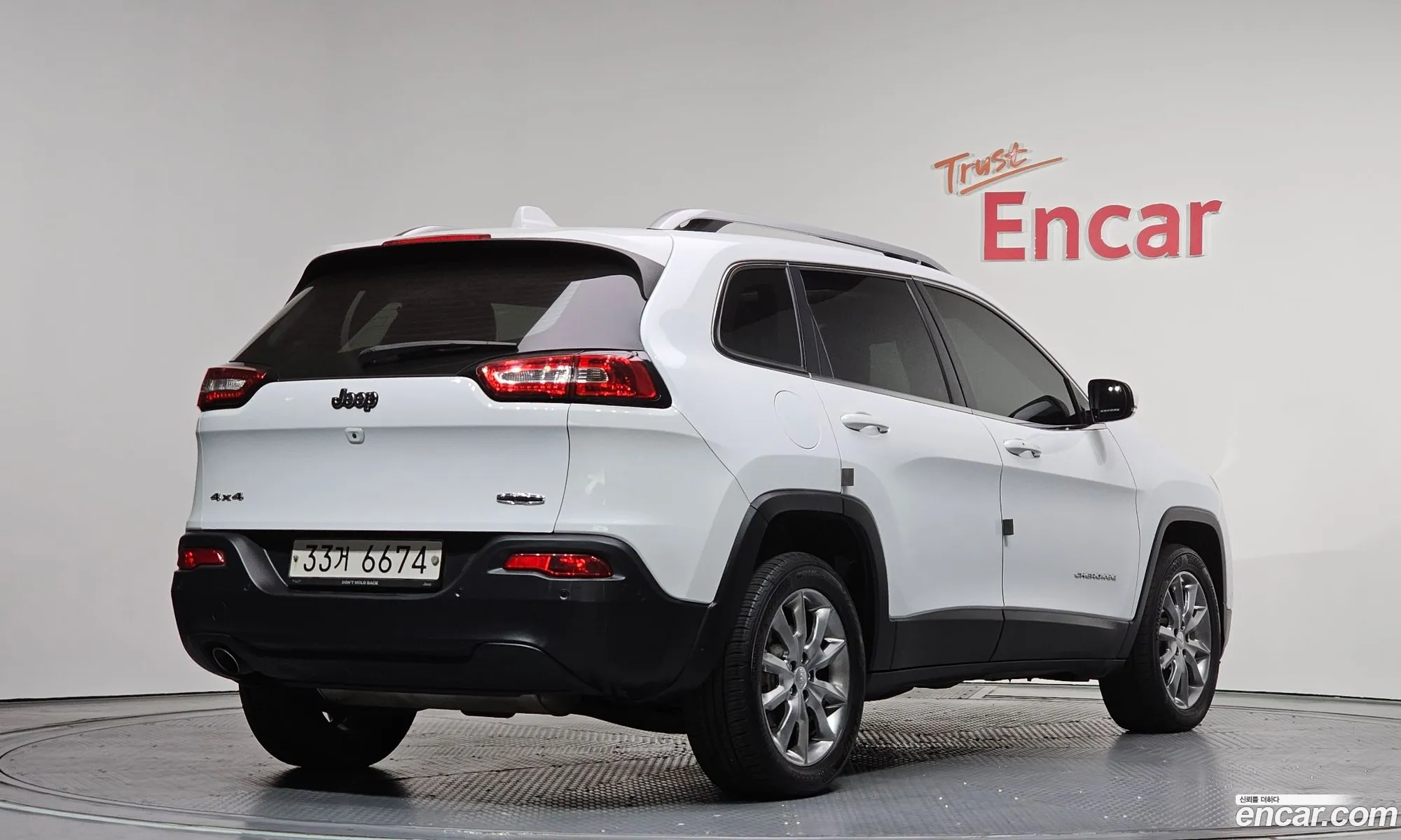 Jeep Cherokee 2017 1C4PJMCB5JD500178 — 13