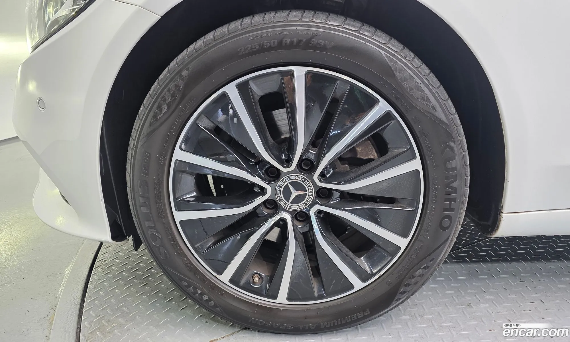 Mercedes-Benz C-Class W205 2019 — 6