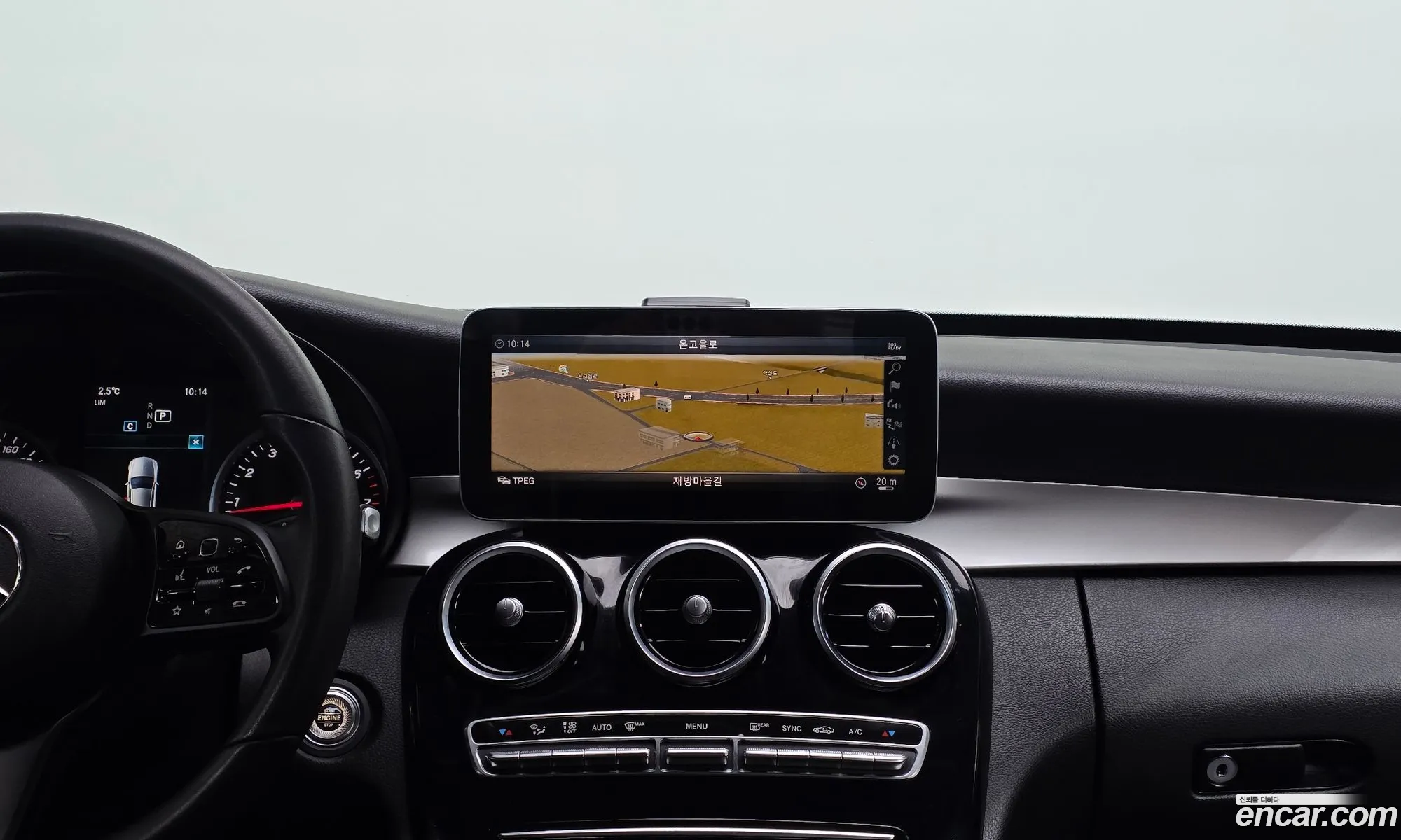 Mercedes-Benz C-Class W205 2019 — 17