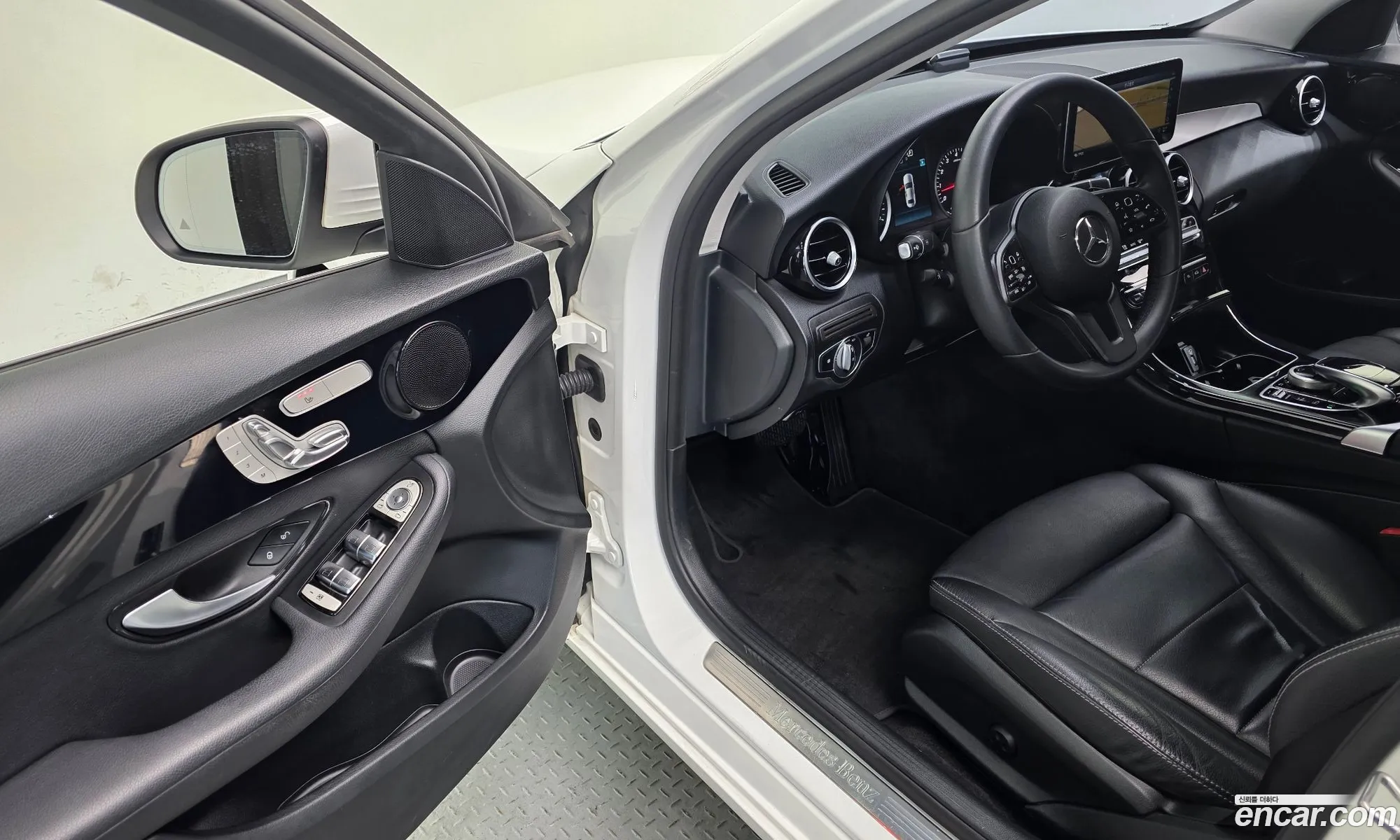 Mercedes-Benz C-Class W205 2019 — 20