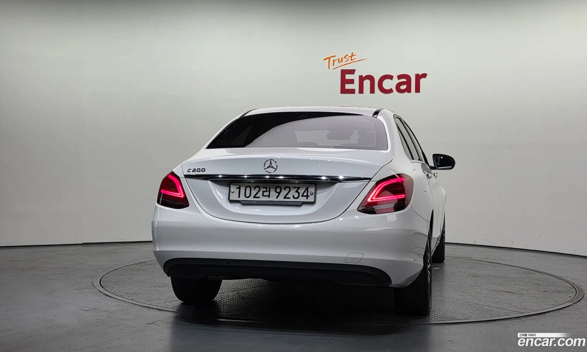 Mercedes-Benz C-Class W205 2019 — 13
