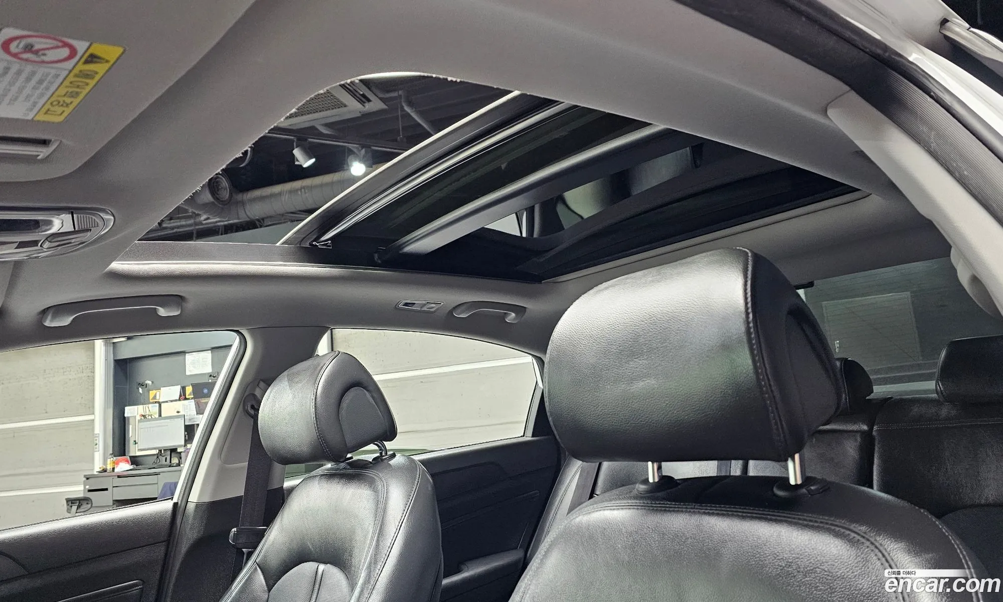 Hyundai LF Sonata 2014 — 11