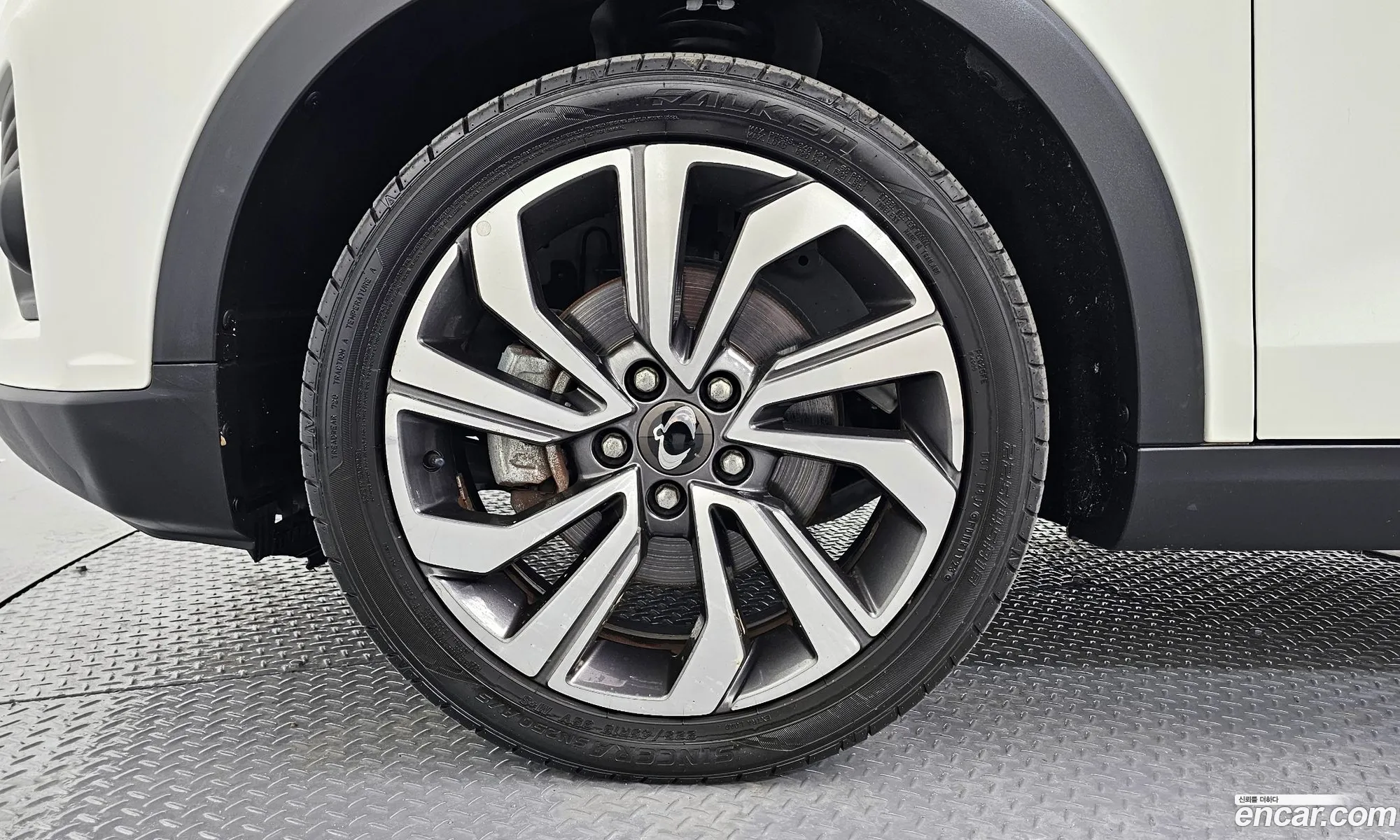 KG Mobility (SsangYong) Tivoli 2019 — 11