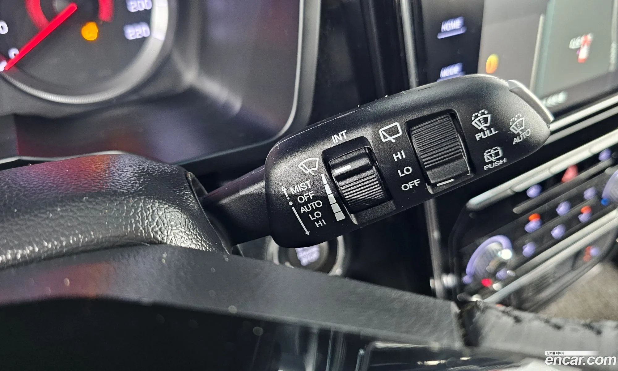 KG Mobility (SsangYong) Tivoli 2019 — 12