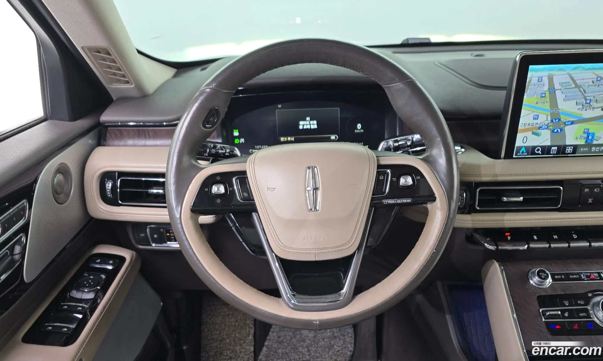 Lincoln Aviator 2021 — 17