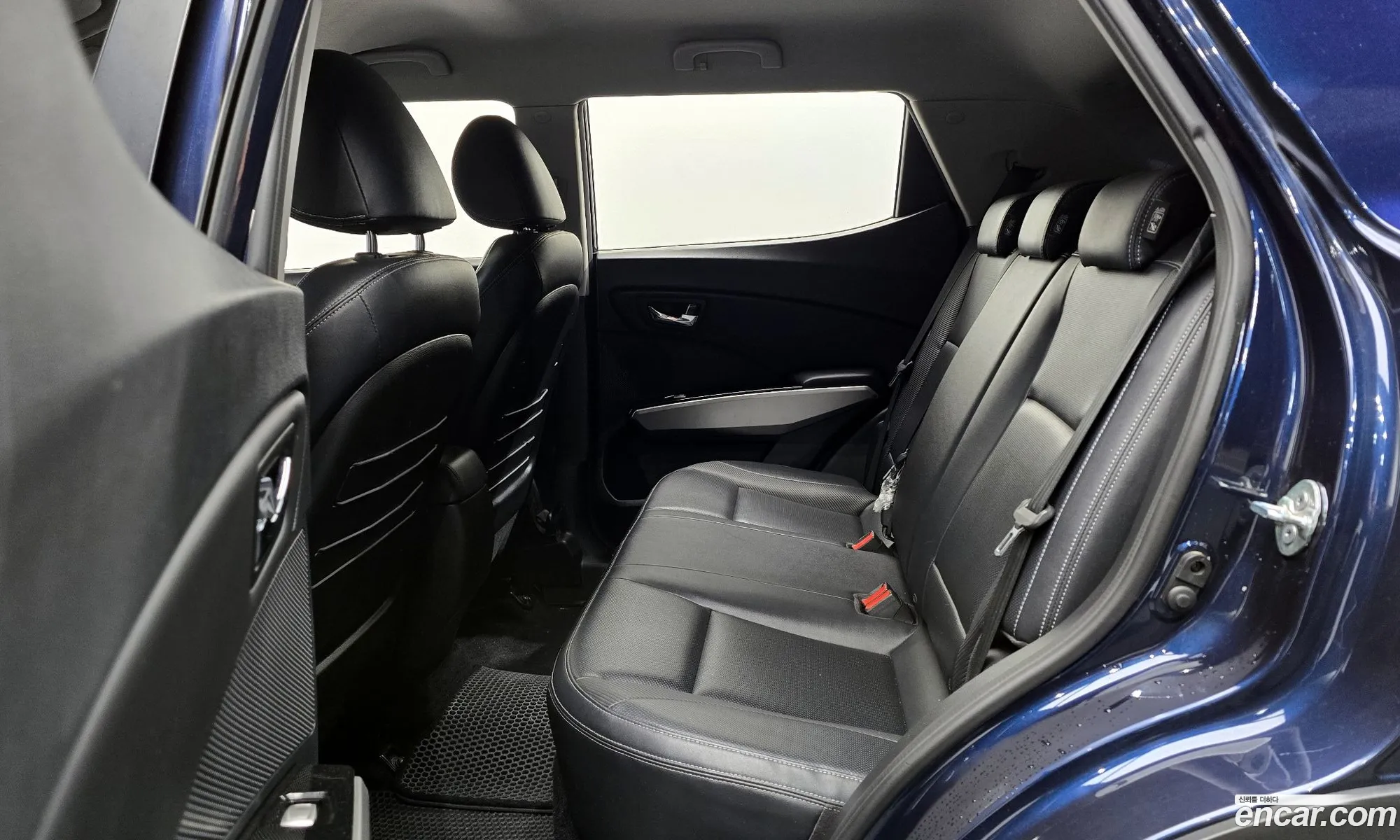 KG Mobility (SsangYong) Tivoli 2015 — 2