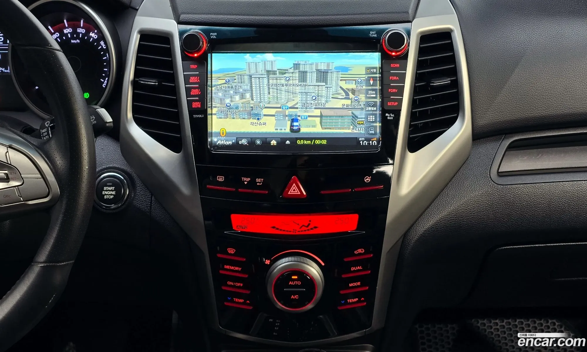 KG Mobility (SsangYong) Tivoli 2015 — 9